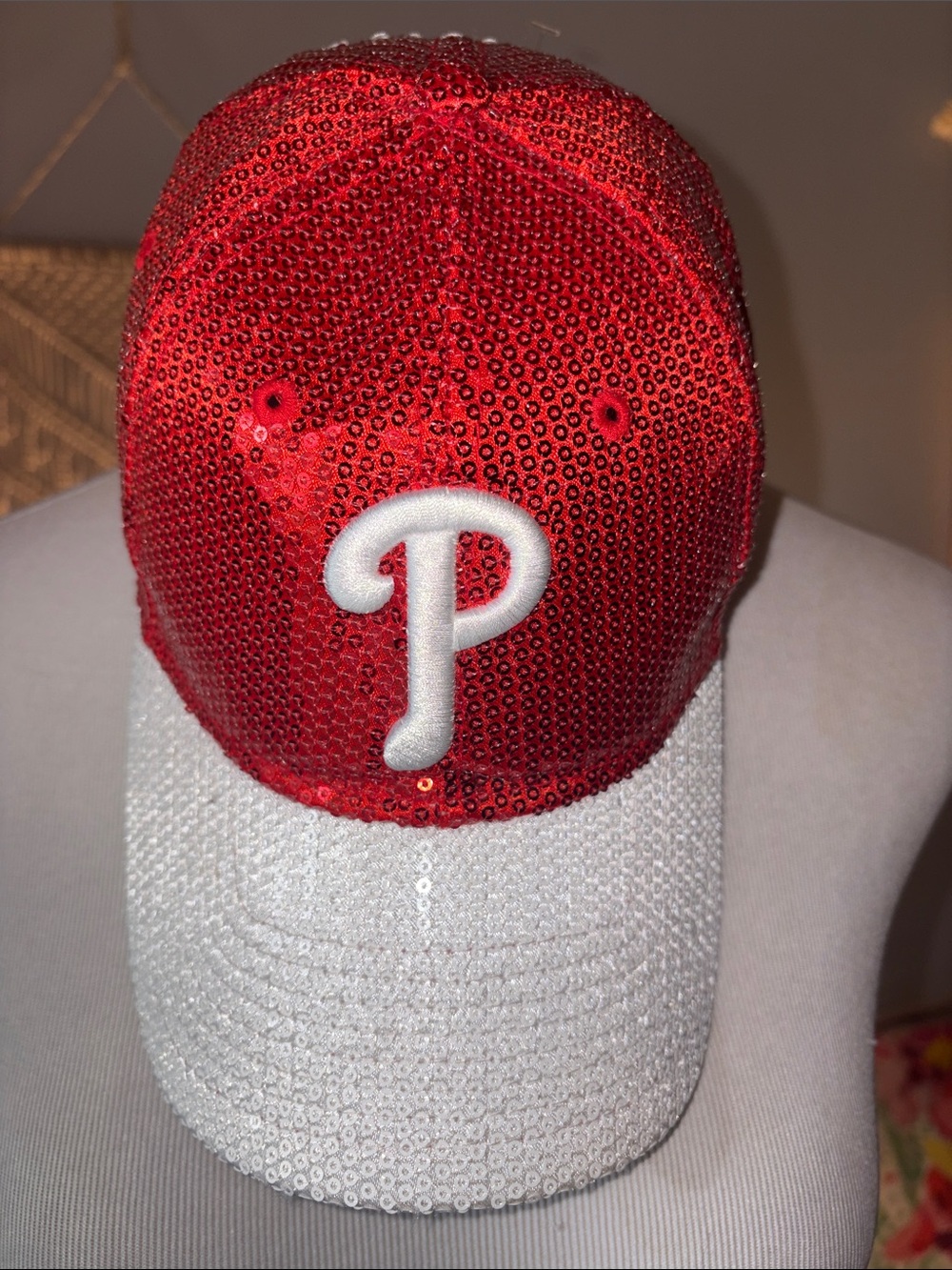 Discontinued **NWT Phillies** Victoria’s Secret PINK Sequin Basesball Hat RARE